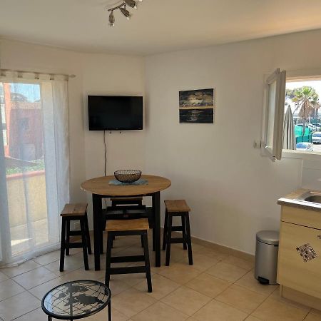 Plein Sud, Bel Appartement 20 Metres De La Plage La Capte Ιέρ Εξωτερικό φωτογραφία