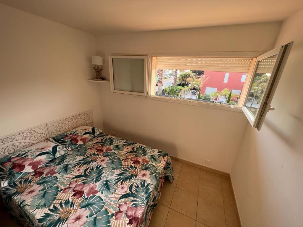 Plein Sud, Bel Appartement 20 Metres De La Plage La Capte Ιέρ Εξωτερικό φωτογραφία