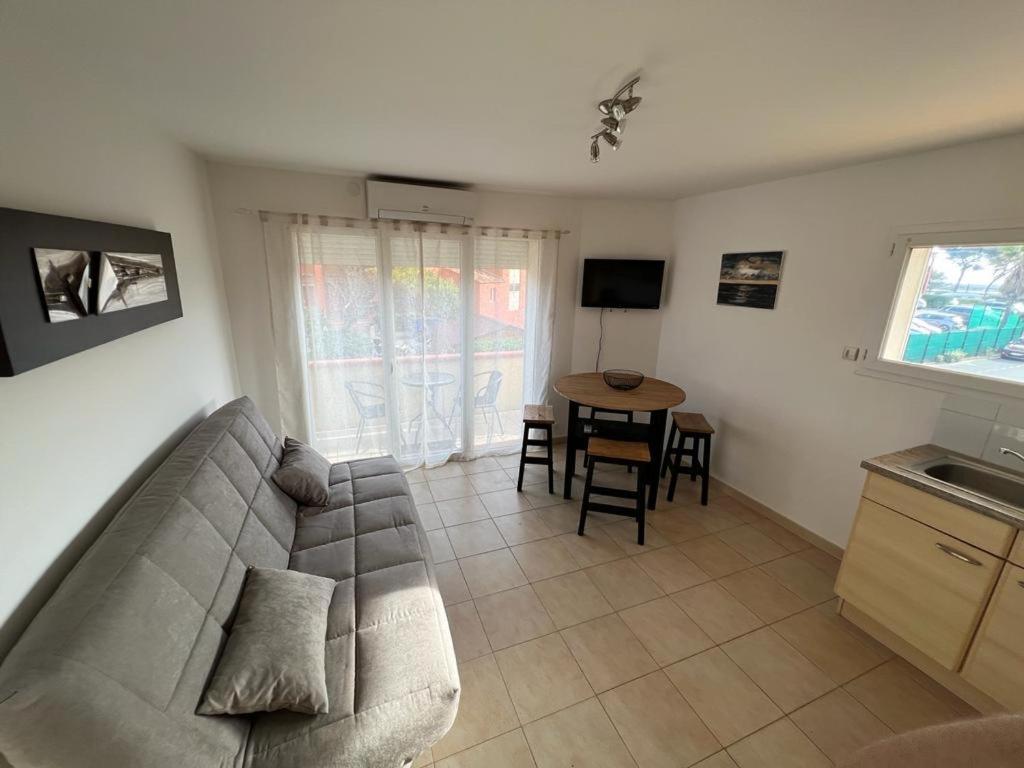 Plein Sud, Bel Appartement 20 Metres De La Plage La Capte Ιέρ Εξωτερικό φωτογραφία